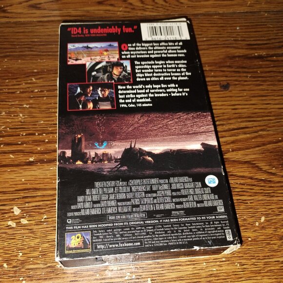 Independence Day (VHS, 1996) Will Smith Bill Pullman Jeff Goldblum - Picture 2 of 6